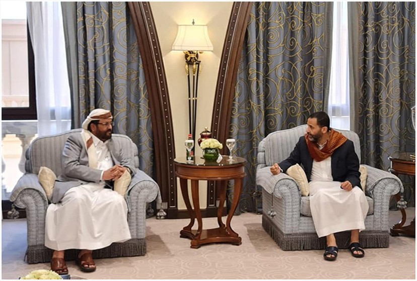 الشيخ حميد الأحمر يستقبل الشيخ سلطان العرادة عضو مجلس القيادة الرئاسي