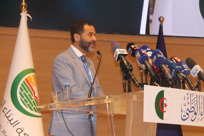 رئيس رابطة برلمانيون لأجل القدس، الشيخ/ حميد  الأحمر، يؤكد على وجود علاقة وثيقة ومميزة بين الرابطة والبرلمان الجزائري